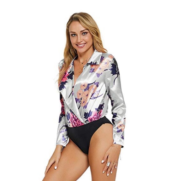 SOLDOUT Deep V Neck Floral Print Bodysuit Top - Picture 7 of 8